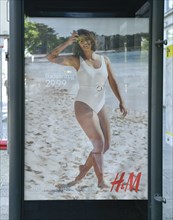 H&M Advertising Plus Size Model