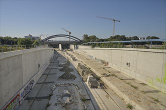 New construction of the A100 motorway