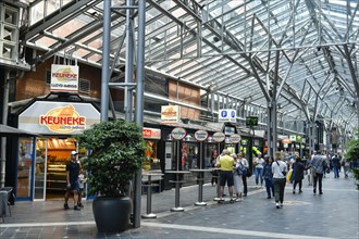 LLoyd-Passage shopping centre