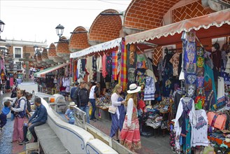 El Parian craft market