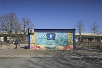 Breitenbachplatz underground station