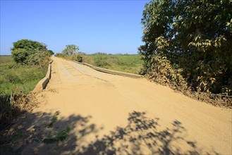 Wooden bridge on the Transpantaneira