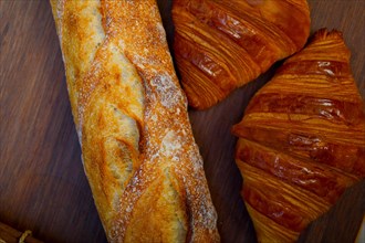 French fresh croissants and artisan baguette tradition