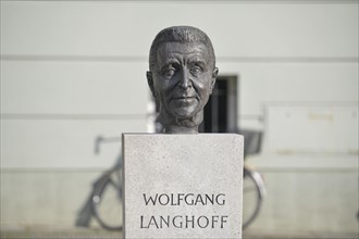 Monument Wolfgang Langhoff