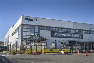 Amazon Parcel Centre DBE2