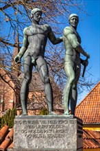 Statue of Hroar and Helge