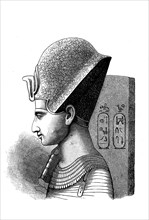 Head of the portrait statue of Ramses