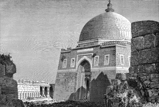 Ghiyas-ud-din-Tughluq Mausoleum in Tughlaqabad