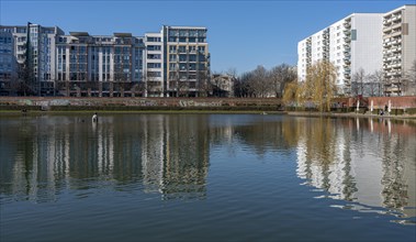 New buildings around the Engelbecken at Michaelkirchplatz