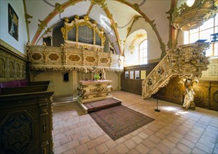 Chapel with organ by Gottfried Silbermann