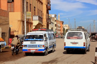 Street scene in the city of Esna