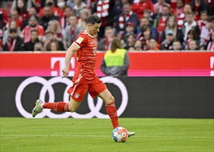 Action Robert Lewandowski FC Bayern Munich FCB on the ball