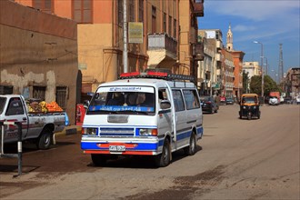 Street scene in the city of Esna