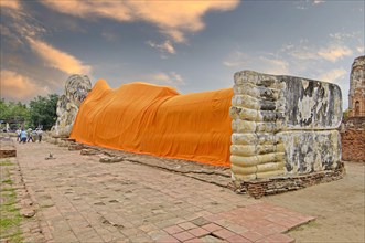 Reclining Buddha in the early morning at Wat Mahathat temple