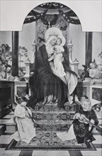 Madonna auf dem Thron