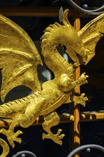 Golden dragon at the entrance gate