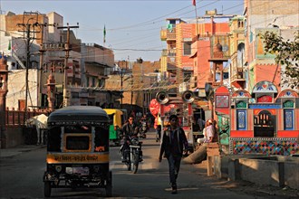 Street scene in the old town of Bikaner
