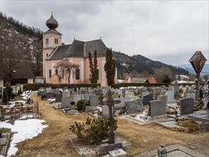 Friedhof und Pfarrkirche hl. Katharina