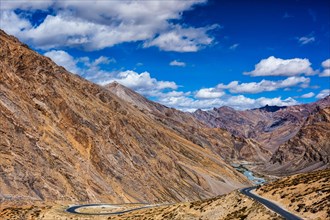 Trans-Himalayan Manali-Leh highway road in Himalayas
