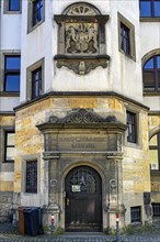 Gate with lion coat of arms