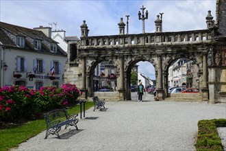 Arc de Triomphe Triumphal Arch