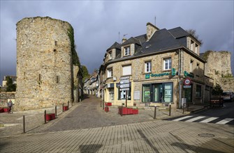 Tower of the Port d'Alencon