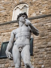 Marmorstatue David von Michelangelo vor Palazzo Vecchio