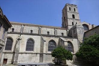 Romanesque former Benedictine abbey church Eglise Saint-Trophime