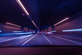 Speeding in tunnel