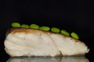 Fried fillet of cod with Japanese edamame beans
