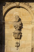 Bust at the Palais du Gouvernement