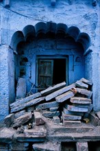 Blue house facade in streets of of Jodhpur