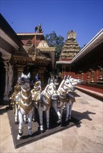 Arjuna riding chariot in Gokarnanatheshwara temple