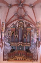 Organ of St. Valentinus and Dionysius Basilica in Kiedrich