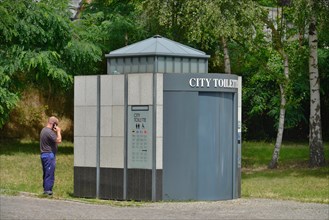 City-Toilet
