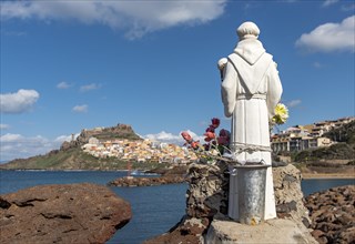 Statue at Castelsardo port
