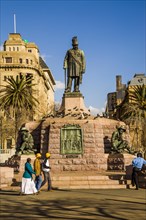 Ou Raadsaal at Church Square with Paul Kruger statue