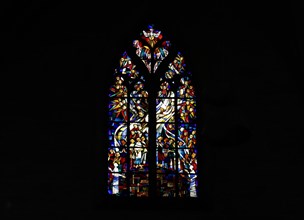 Ascension window by Wolf Dieter Kohler in Ulm Cathedral