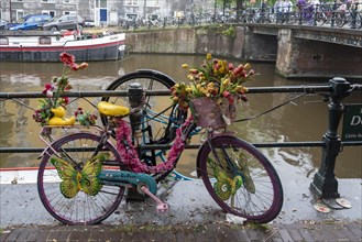 Bicycle on the Prinsengracht