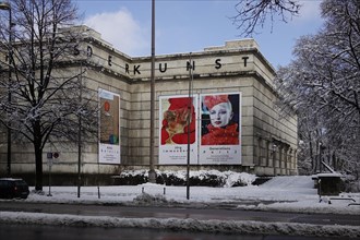 Haus der Kunst on Prinzregentenstrasse