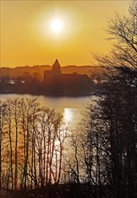 Stimmungsvolle Aussicht auf Ratzeburg mit dem Domsee und dem Dom