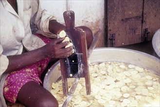 Making Banana Chips