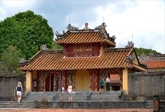 Chuong Duc Gate