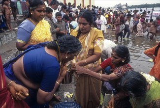 Rituals on the bank of river cauvery in Srirangam