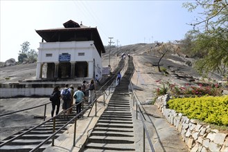 Over 600 steps to the Gomateshwara statue