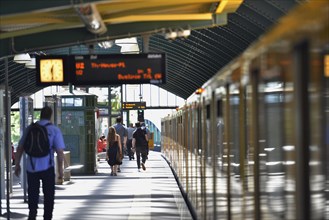 Eberswalder Strasse underground station