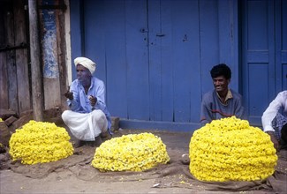 Garlands sellers in Srirangapatna near Mysuru