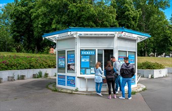 Ticket Pavilion for Cruise trip on the Spree in the City Centre
