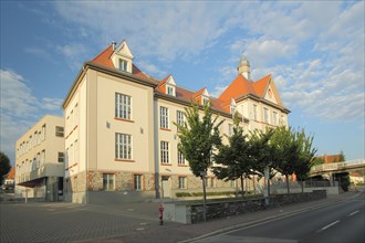 Hoelderlin Citizen School in Bad Homburg