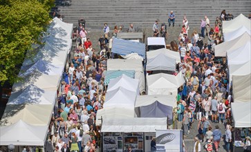 Arts and crafts market